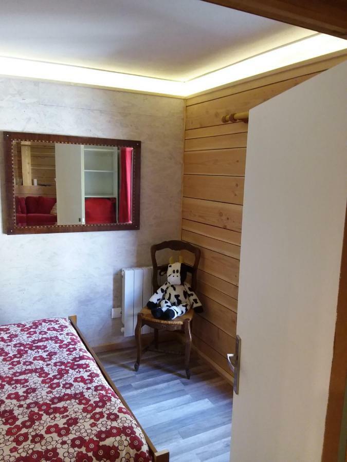 Le Woody Apartamento Saint-Étienne-de-Tinée Exterior foto